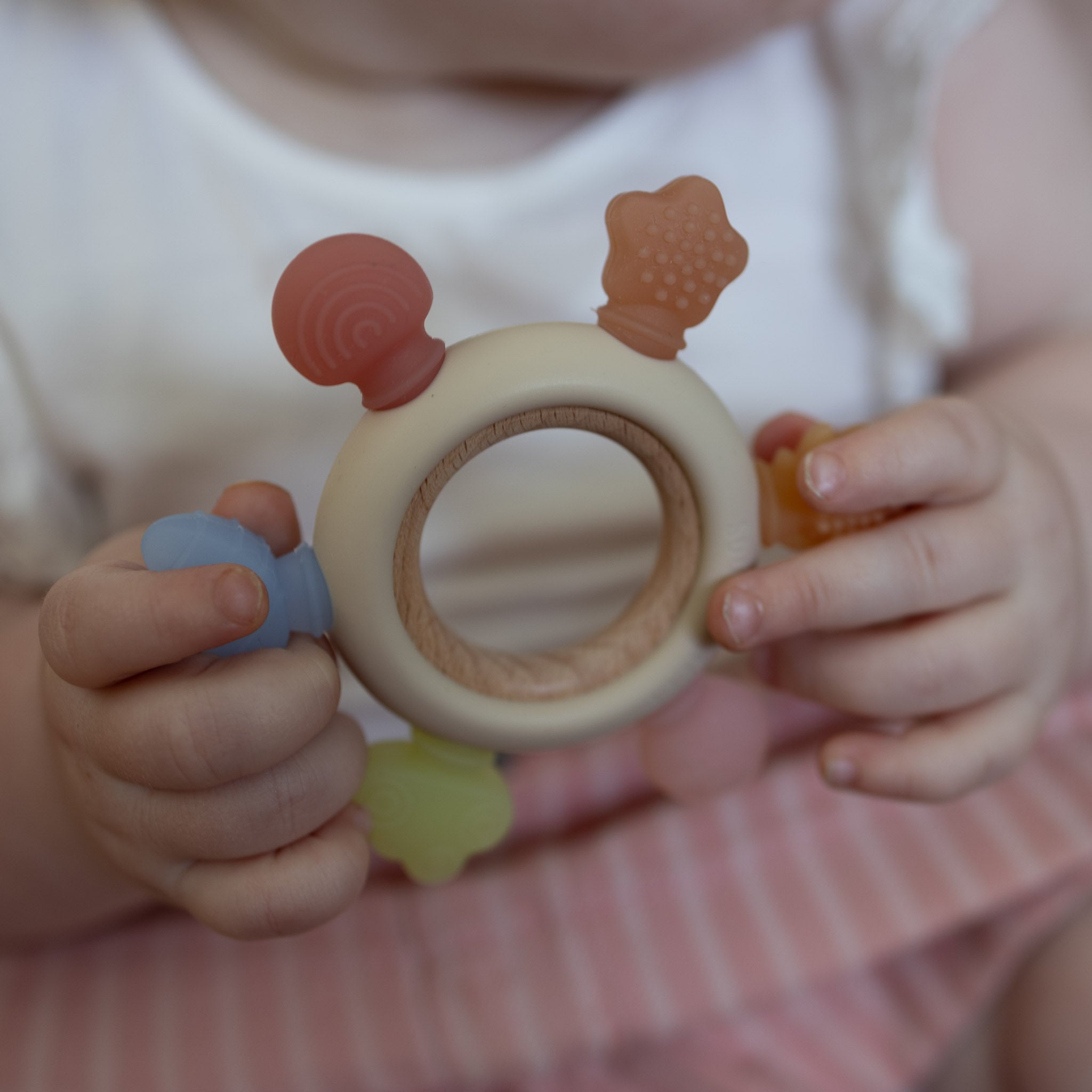 Huddie the Textured Teether
