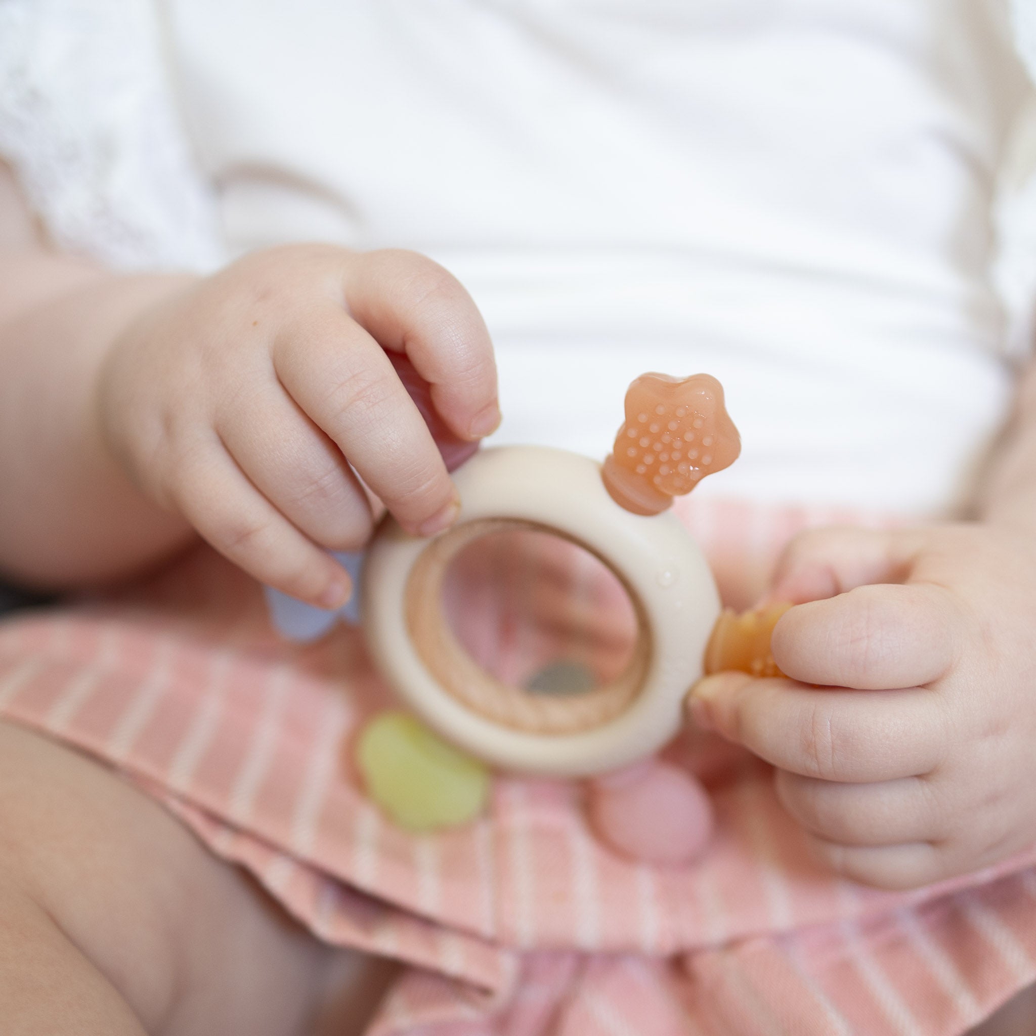 Huddie the Textured Teether