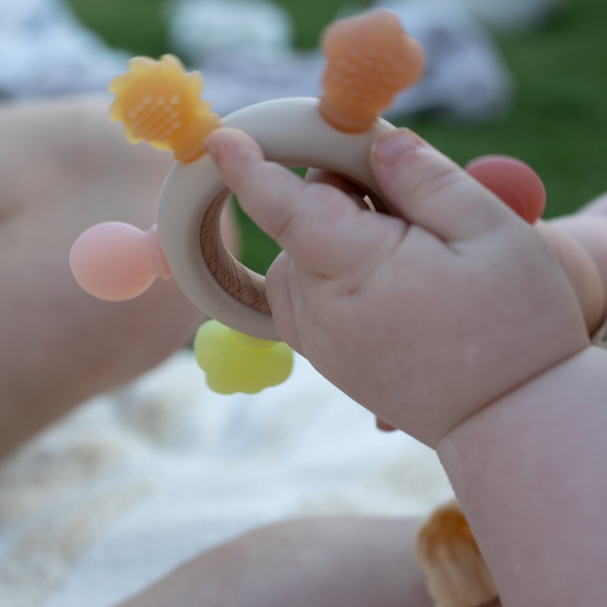 Huddie the Textured Teether